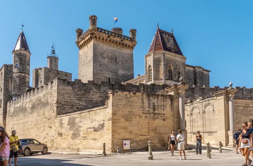 Uzes, en el sur de Francia, en el departamento del Gard. Foto de diegoenfrance.com