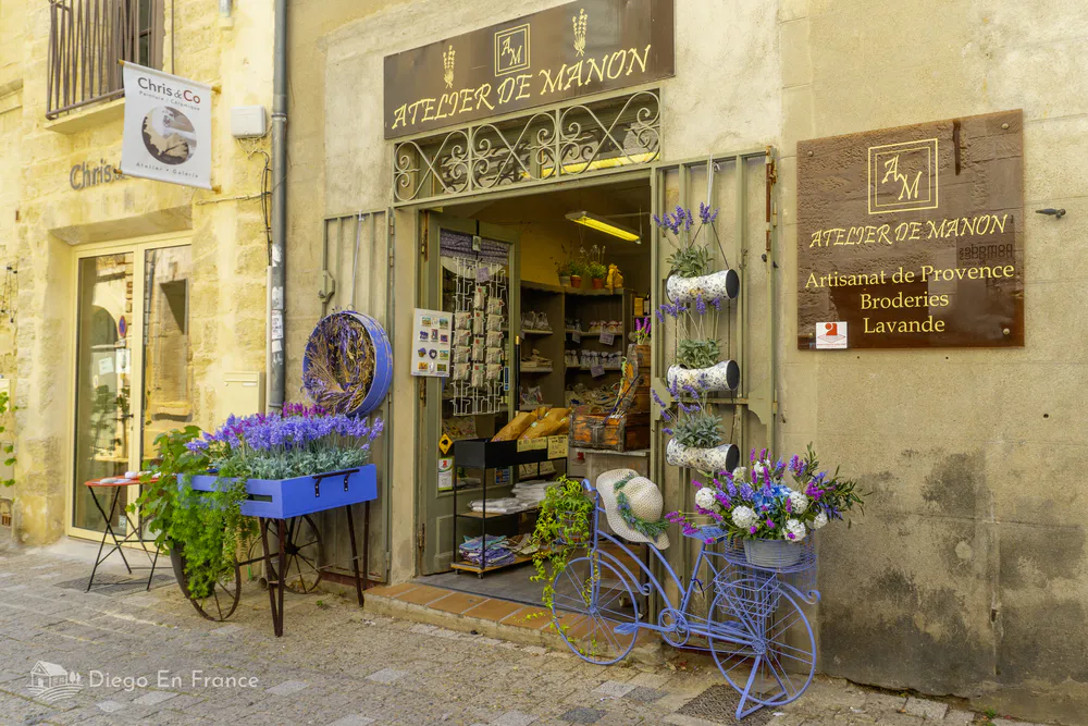 Les boutiques et magasins d'Uzès