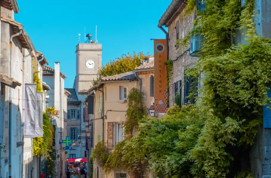 Foto de diegoenfrance.com del centro antiguo de Saint-Remy-de-Provence, en Francia