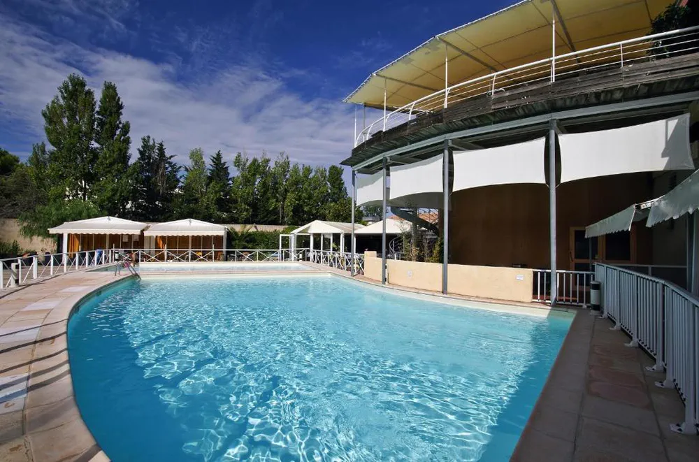 Fotografía de diegoenfrance.com de la piscina del Hotel Le Phoebus Garden & Spa en Gruissan.