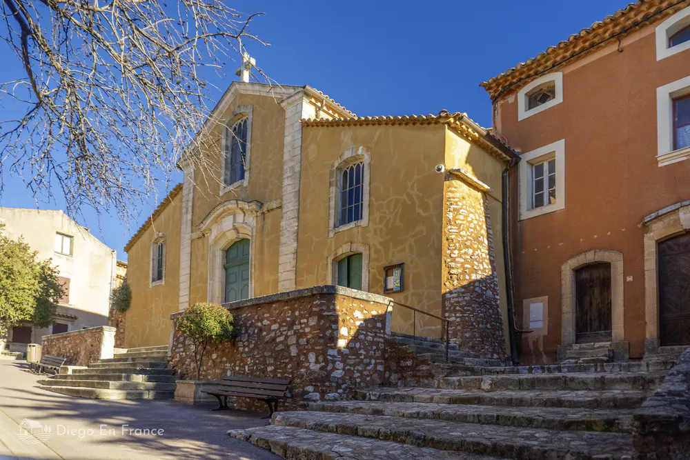 the Saint-Michel Church, Roussillon, France