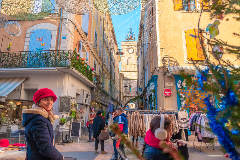 The exceptional market of Apt in the Provence, France