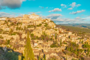 Que faire à Gordes : Découvrez les 12 meilleures activités pour un séjour Inoubliable