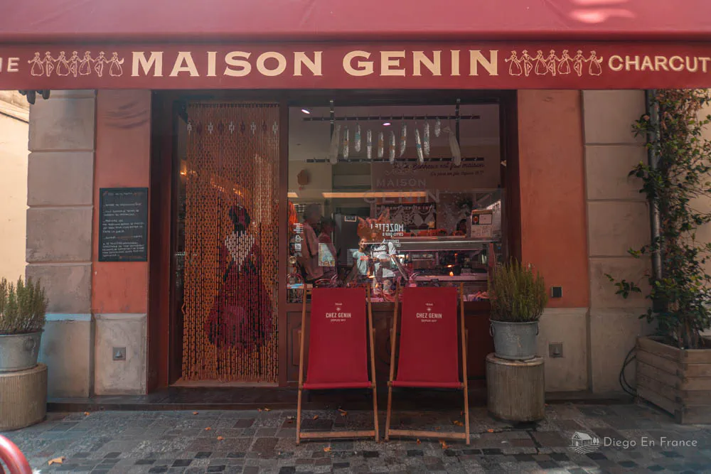 Fotografía de diegoenfrance.com de Maison Genin en Arles, donde degustar salchichones elaborados de manera artesanal y descubrir sabores auténticos mientras exploras qué ver en Arles