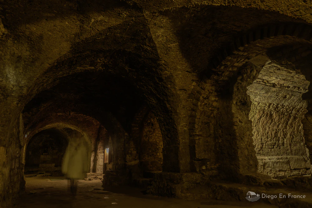 Photo by diegoenfrance.com capturing the mysterious atmosphere of the cryptoporticus, a unique experience when visiting Arles.