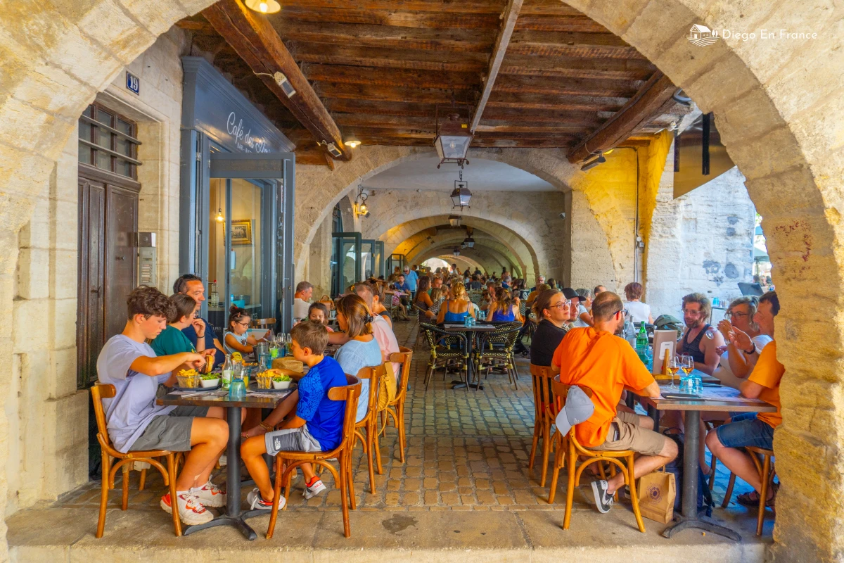 Que faire à Uzès: Guide des 20 Meilleures Expériences pour toute la famille