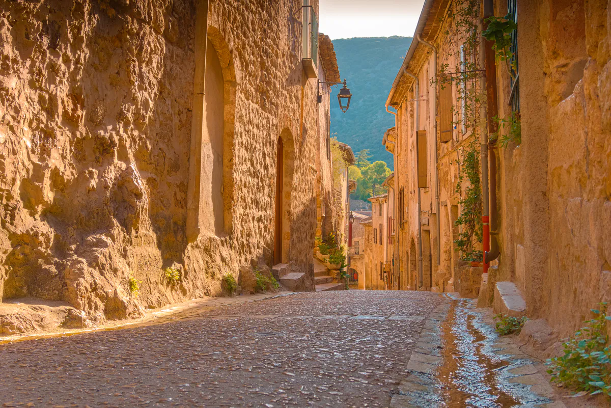Things to do in Saint-Guilhem-le-Désert: 10 things to do with the family in the South of France