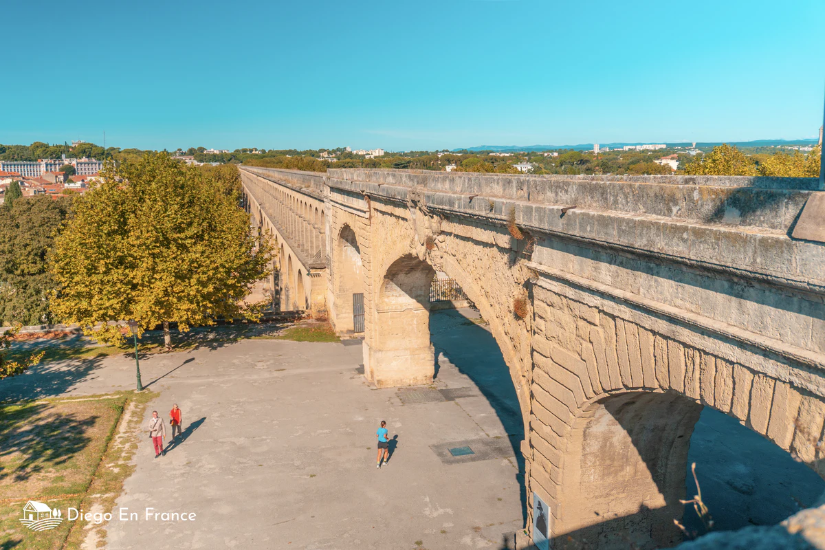 The incredible aqueduct in Montpellier. 