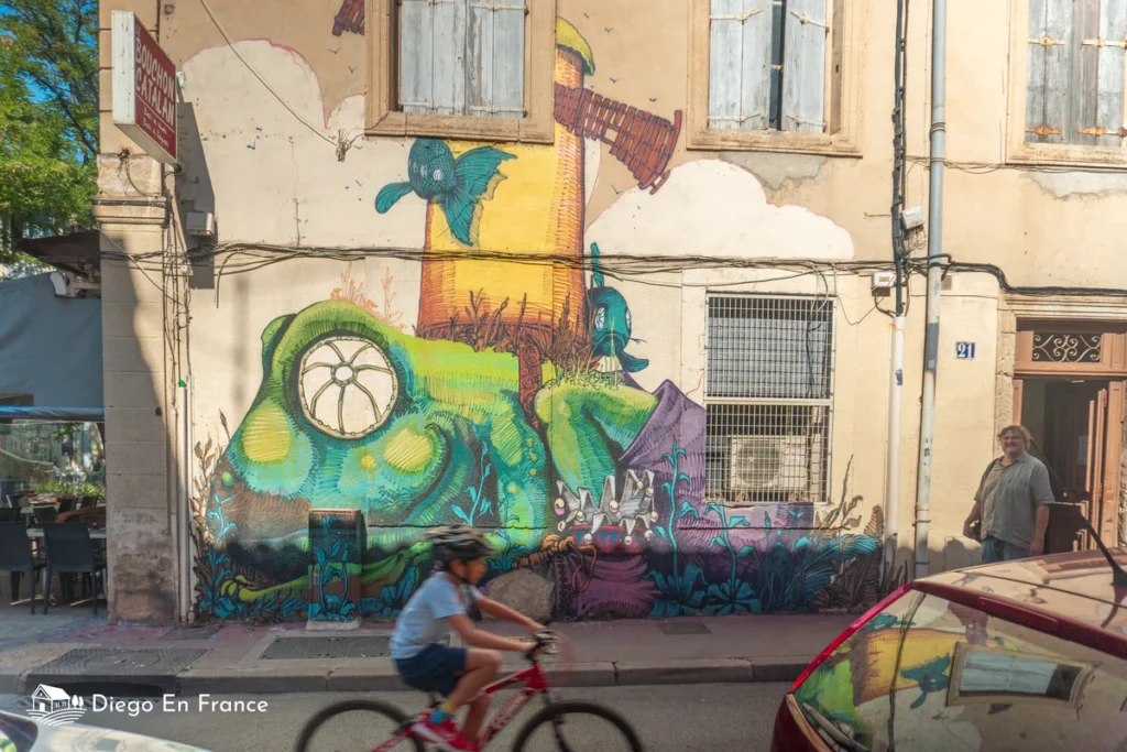 Street Art in the colorful Méditerranée District. Things to do in Montpellier