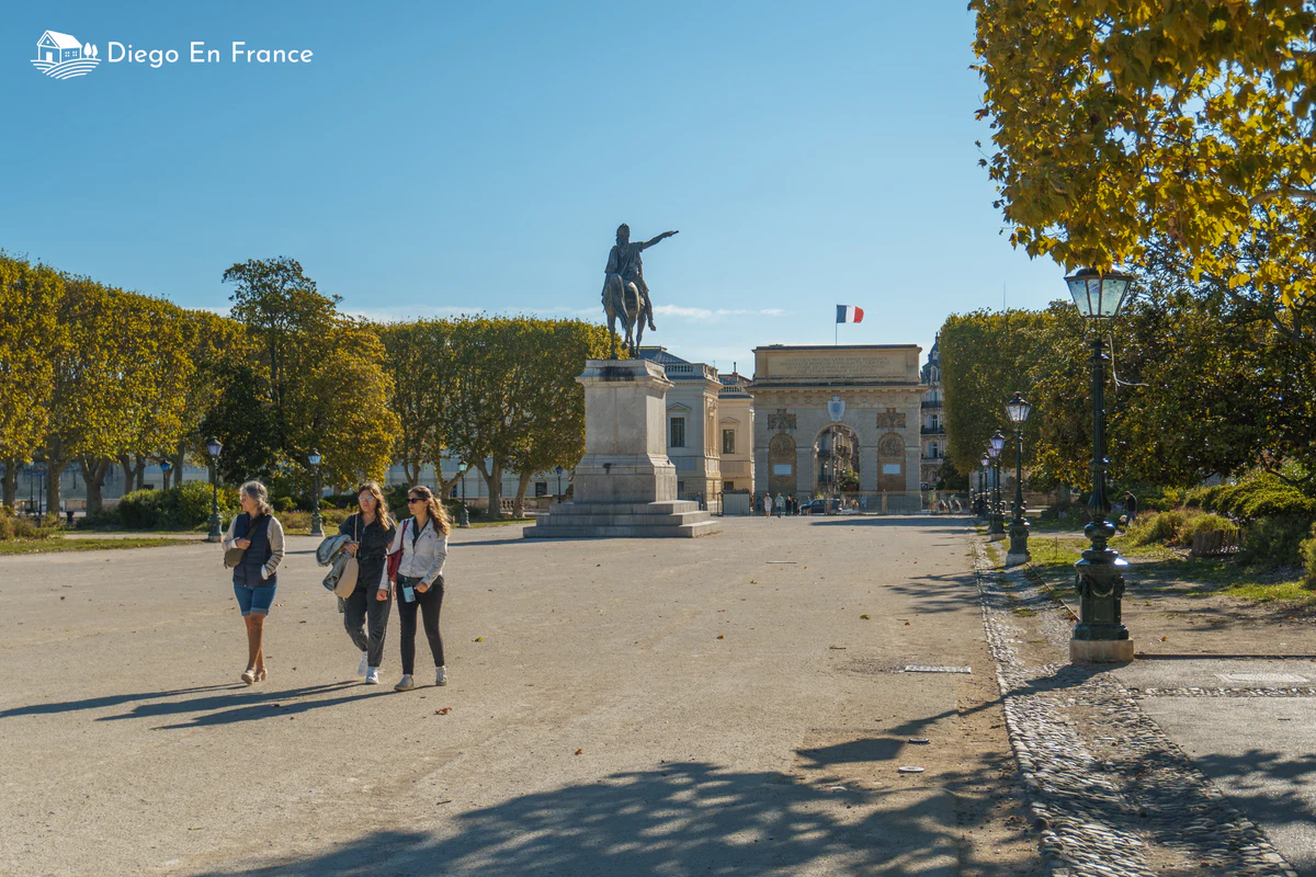 Things to do in Montpellier. A super nice place in Montpellier to stroll: Promenade du Peyrou