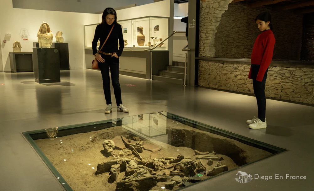 Things to do in Nîmes, France : Family visit to the Romanité Museum