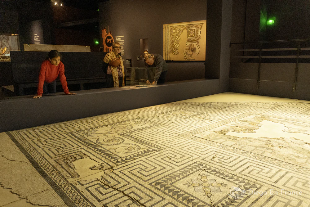 Things to do in Nîmes, France : Family visit to the Romanité Museum