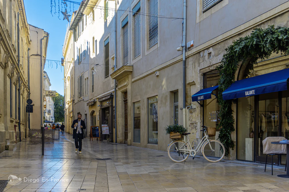 What to see in Nîmes, France : Rue d'Aspic