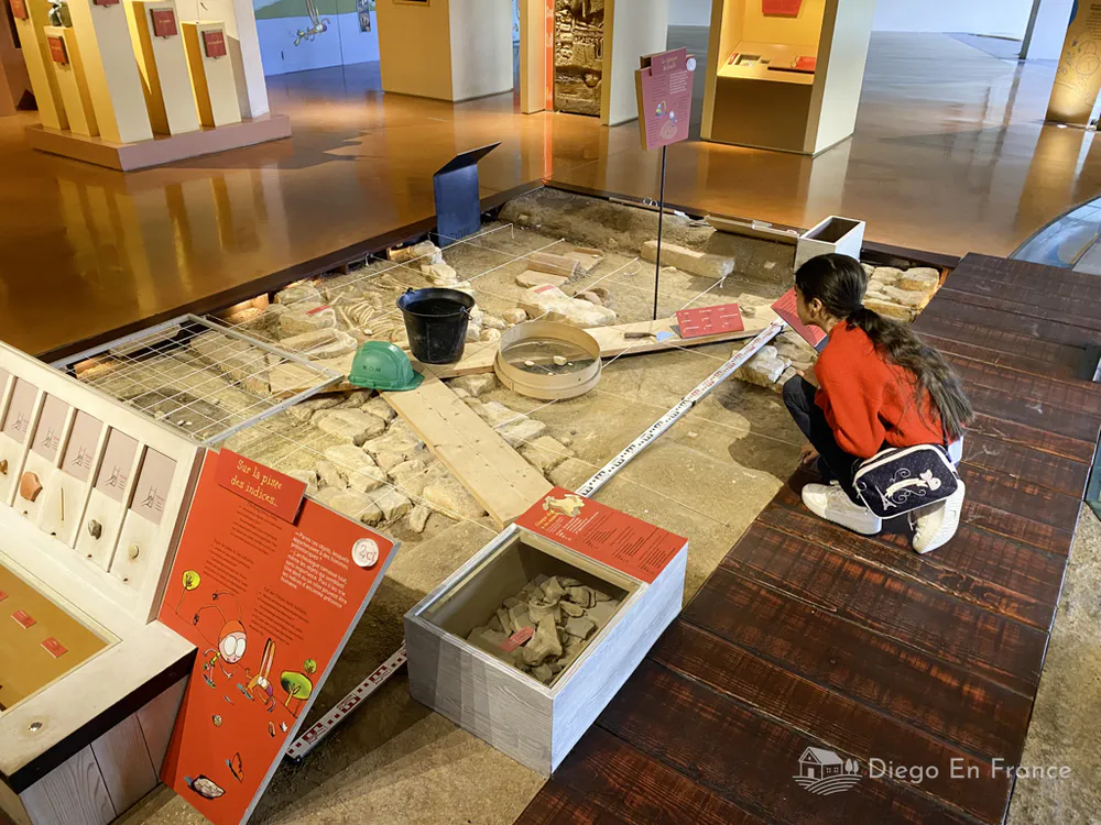 Fotografía de diegoenfrance.com de un taller educativo en el museo del Pont du Gard
